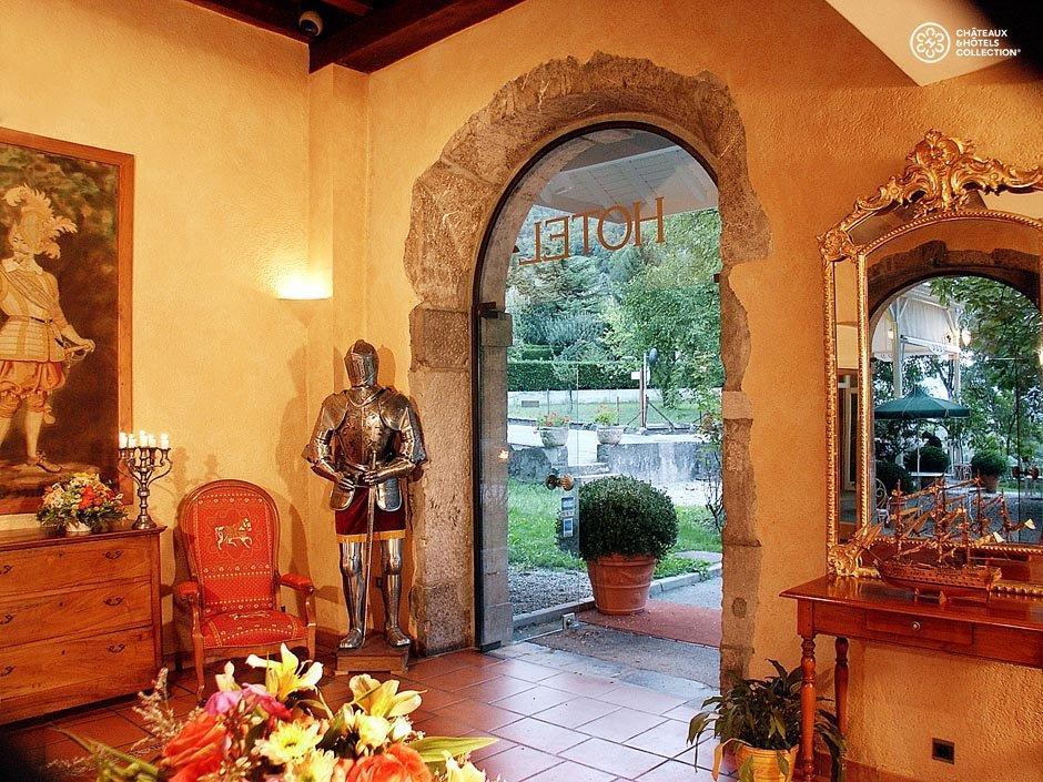 Chateau Des Comtes De Challes İç mekan fotoğraf