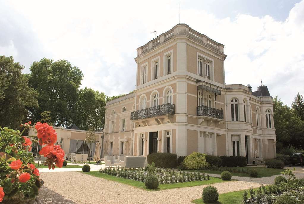 Chateau Des Comtes De Challes Konforlar fotoğraf